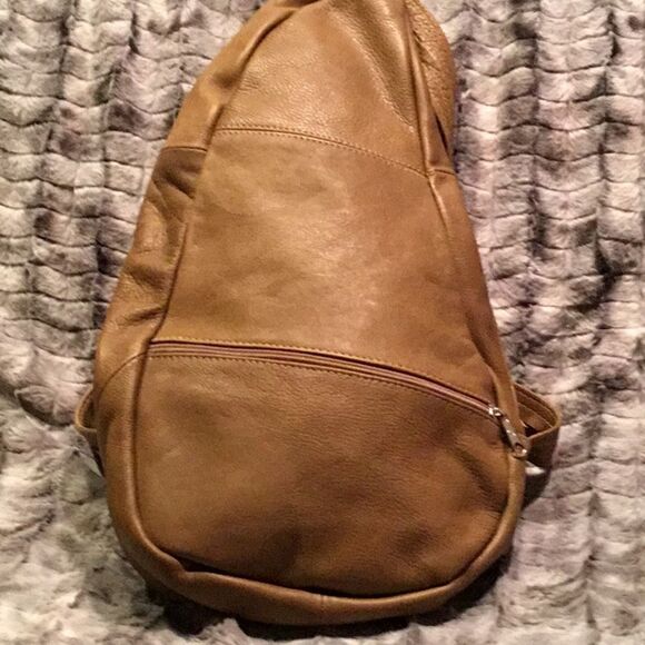 Genuine Leather Messenger Bag UNISEX - Picture 1 of 9